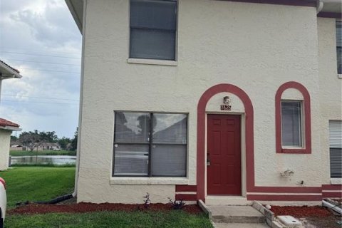 Townhouse in Orlando, Florida 2 bedrooms, 102.56 sq.m. № 2227200