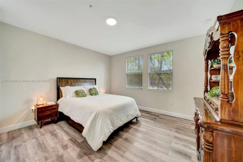 House in Sunrise, Florida 4 bedrooms, 294.69 sq.m. № 1643845 - photo 26