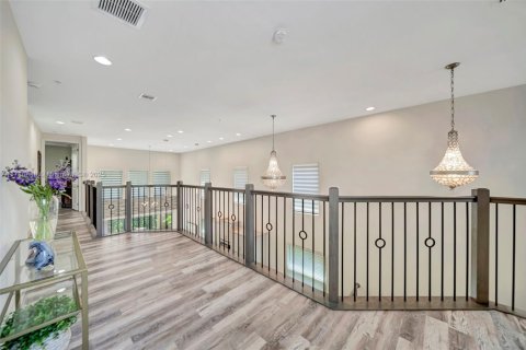House in Sunrise, Florida 4 bedrooms, 294.69 sq.m. № 1643845 - photo 22
