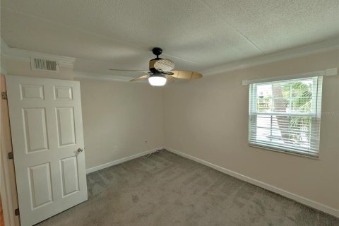 Copropriété à louer à Tampa, Floride: 2 chambres, 80.27 m2 № 2101881 - photo 9