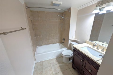 Copropriété à louer à Tampa, Floride: 2 chambres, 80.27 m2 № 2101881 - photo 13