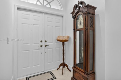 House in Boca Raton, Florida 3 bedrooms, 184.97 sq.m. № 2000349 - photo 6