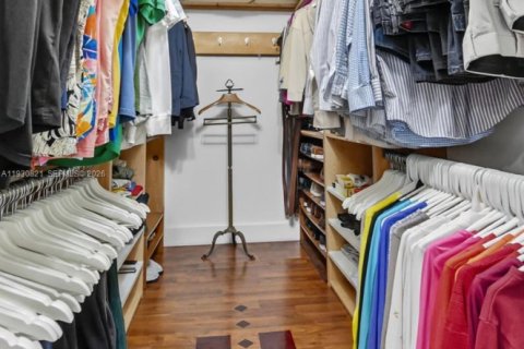 House in Boca Raton, Florida 3 bedrooms, 184.97 sq.m. № 2000349 - photo 26