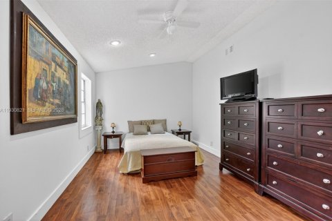 House in Boca Raton, Florida 3 bedrooms, 184.97 sq.m. № 2000349 - photo 27