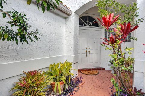 House in Boca Raton, Florida 3 bedrooms, 184.97 sq.m. № 2000349 - photo 5