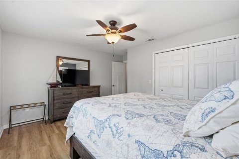 Villa ou maison à vendre à Seminole, Floride: 3 chambres, 183.95 m2 № 2202522 - photo 25
