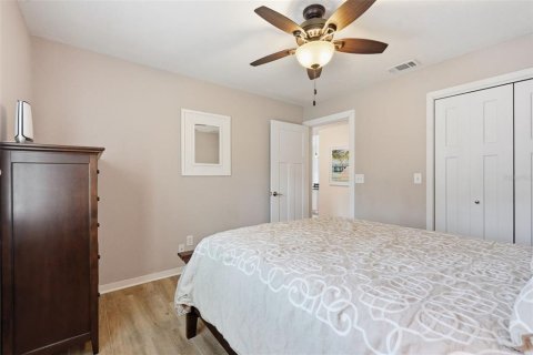 Villa ou maison à vendre à Seminole, Floride: 3 chambres, 183.95 m2 № 2202522 - photo 28