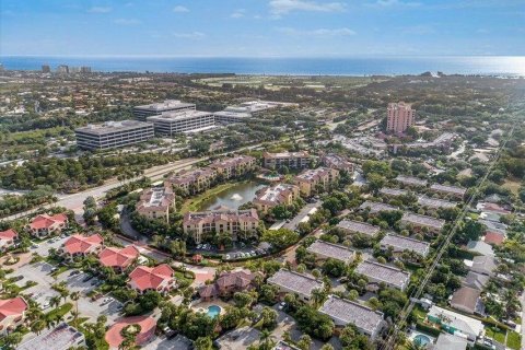 Condo in Juno Beach, Florida, 2 bedrooms  № 1096638 - photo 1