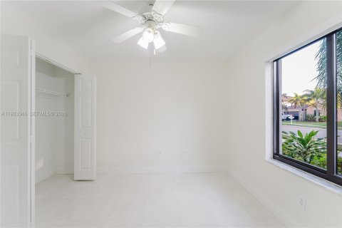 Villa ou maison à vendre à Pembroke Pines, Floride: 3 chambres, 150.13 m2 № 1954465 - photo 30