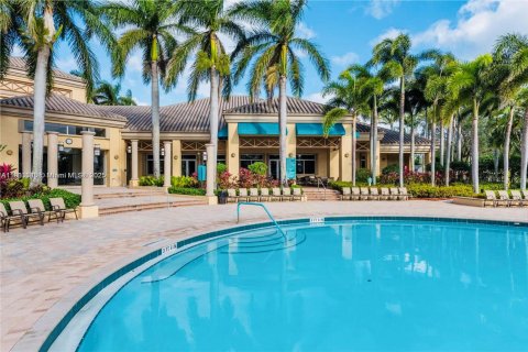 Casa en venta en Pembroke Pines, Florida, 3 dormitorios, 150.13 m2 № 1954465 - foto 26