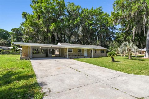 House in Leesburg, Florida 3 bedrooms, 148.64 sq.m. № 1789434 - photo 9