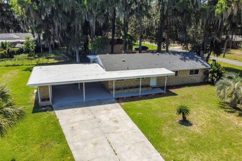 House in Leesburg, Florida 3 bedrooms, 148.64 sq.m. № 1789434 - photo 10