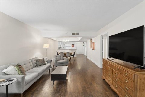Copropriété à vendre à Boca Raton, Floride: 2 chambres, 107.77 m2 № 2254695 - photo 2