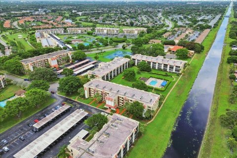 Copropriété à vendre à Boca Raton, Floride: 2 chambres, 107.77 m2 № 2254695 - photo 26