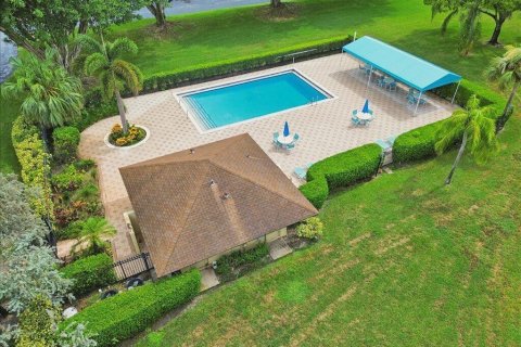 Copropriété à vendre à Boca Raton, Floride: 2 chambres, 107.77 m2 № 2254695 - photo 21