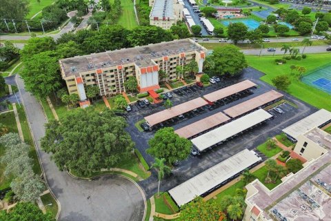 Copropriété à vendre à Boca Raton, Floride: 2 chambres, 107.77 m2 № 2254695 - photo 25