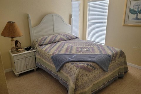 House in Port Charlotte, Florida 3 bedrooms, 200.02 sq.m. № 2195404 - photo 25