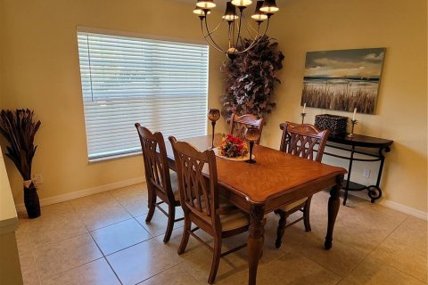 House in Port Charlotte, Florida 3 bedrooms, 200.02 sq.m. № 2195404 - photo 15