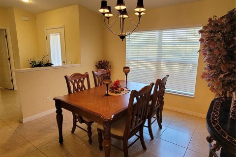 House in Port Charlotte, Florida 3 bedrooms, 200.02 sq.m. № 2195404 - photo 16