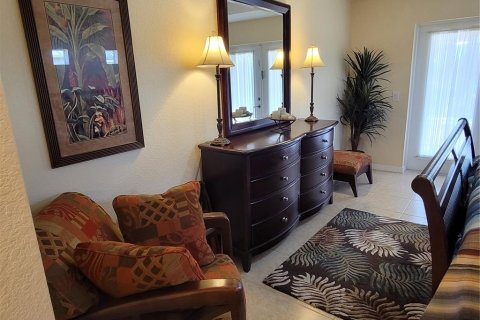 House in Port Charlotte, Florida 3 bedrooms, 200.02 sq.m. № 2195404 - photo 18