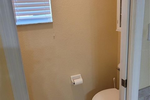 House in Port Charlotte, Florida 3 bedrooms, 200.02 sq.m. № 2195404 - photo 24