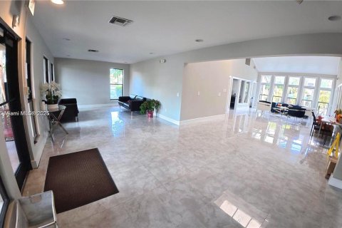 Condominio en alquiler en Pompano Beach, Florida, 2 dormitorios, 91.04 m2 № 1887643 - foto 28