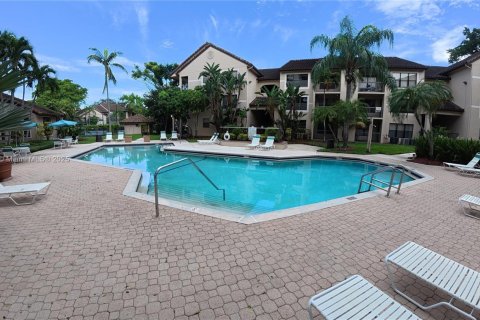 Condominio en alquiler en Pompano Beach, Florida, 2 dormitorios, 91.04 m2 № 1887643 - foto 23