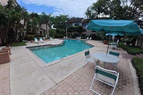 Condominio en alquiler en Pompano Beach, Florida, 2 dormitorios, 91.04 m2 № 1887643 - foto 26