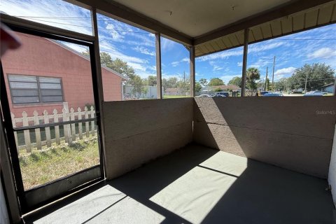 Appartement à louer à Longwood, Floride: 2 chambres, 77.67 m2 № 2398446 - photo 12