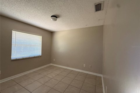 Appartement à louer à Longwood, Floride: 2 chambres, 77.67 m2 № 2398446 - photo 9