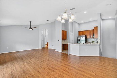 Condo in Tampa, Florida, 2 bedrooms  № 1866029 - photo 8