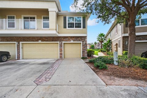 Condo in Tampa, Florida, 2 bedrooms  № 1866029 - photo 2