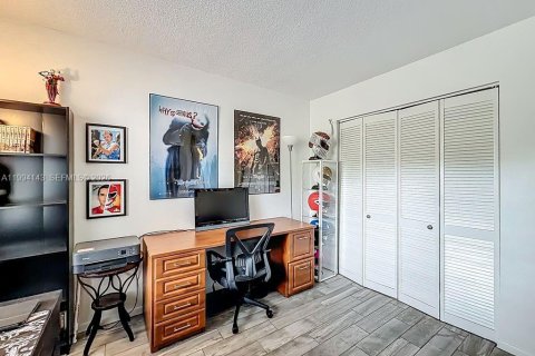 Copropriété à vendre à Plantation, Floride: 2 chambres, 88.26 m2 № 2055837 - photo 30