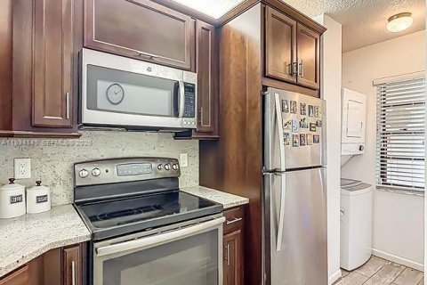 Copropriété à vendre à Plantation, Floride: 2 chambres, 88.26 m2 № 2055837 - photo 7