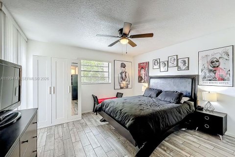 Copropriété à vendre à Plantation, Floride: 2 chambres, 88.26 m2 № 2055837 - photo 26