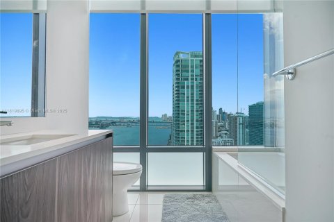 Купить кондоминиум в Майами, Флорида 3 спальни, 151.8м2, № 1962025 - фото 10