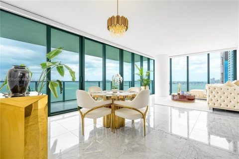 Купить кондоминиум в Майами, Флорида 3 спальни, 151.8м2, № 1962025 - фото 5