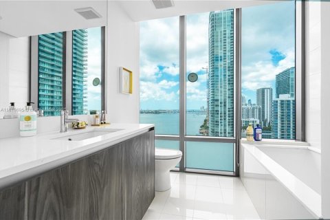 Купить кондоминиум в Майами, Флорида 3 спальни, 151.8м2, № 1962025 - фото 22