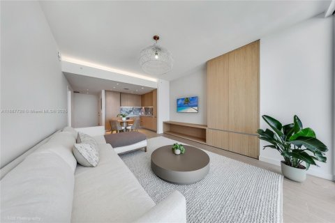 Copropriété à louer à Miami Beach, Floride: 1 chambre, 93.83 m2 № 1941202 - photo 7