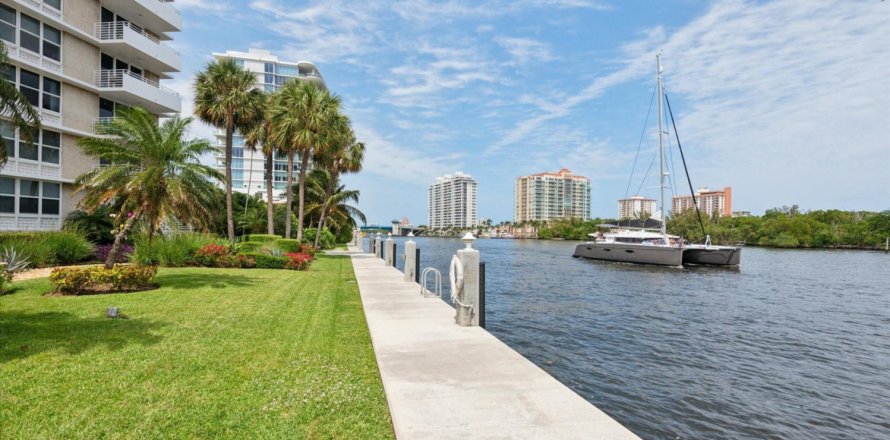 Condominio en Fort Lauderdale, Florida, 1 dormitorio № 1100413