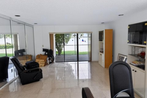 Condo in Boynton Beach, Florida, 2 bedrooms  № 2253944 - photo 2