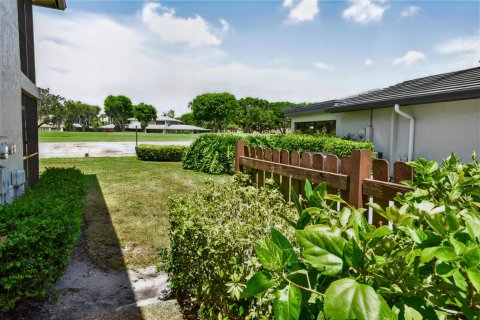 Condo in Boynton Beach, Florida, 2 bedrooms  № 2253944 - photo 6