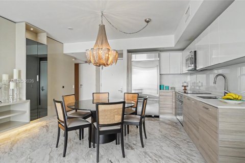 Copropriété à louer à Miami, Floride: 3 chambres, 134.8 m2 № 2286779 - photo 10