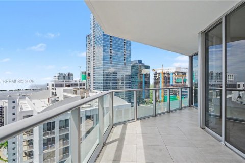 Copropriété à louer à Miami, Floride: 3 chambres, 134.8 m2 № 2286779 - photo 4