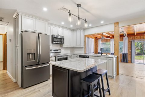 Villa ou maison à vendre à St. Lucie, Floride: 2 chambres, 111.85 m2 № 2265805 - photo 7