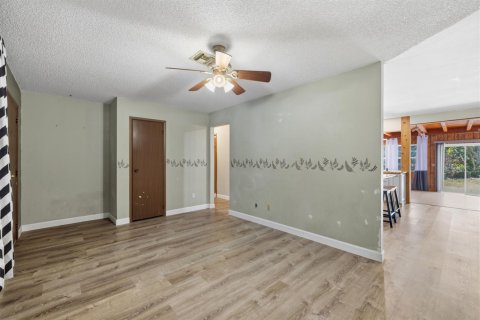 Villa ou maison à vendre à St. Lucie, Floride: 2 chambres, 111.85 m2 № 2265805 - photo 6