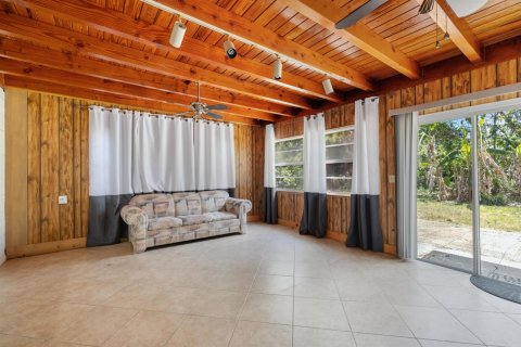 Villa ou maison à vendre à St. Lucie, Floride: 2 chambres, 111.85 m2 № 2265805 - photo 13