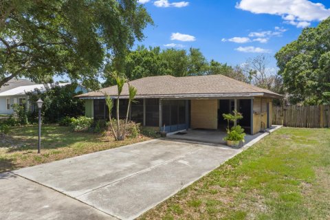 Villa ou maison à vendre à St. Lucie, Floride: 2 chambres, 111.85 m2 № 2265805 - photo 29