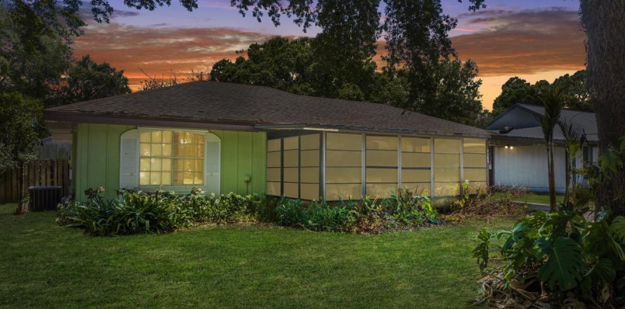 Villa ou maison à St. Lucie, Floride 2 chambres, 111.85 m2 № 2265805