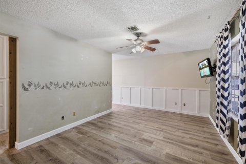 Villa ou maison à vendre à St. Lucie, Floride: 2 chambres, 111.85 m2 № 2265805 - photo 4